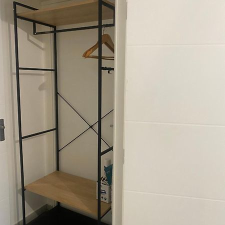 Chambre Privee Sdb Kitchenette Proche De Paris Saint-Ouen  Exteriér fotografie